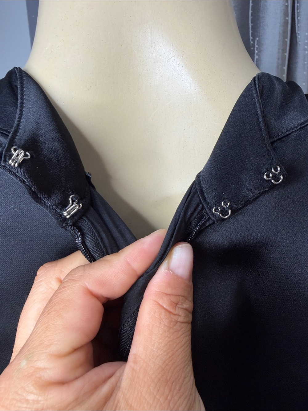 INC International Concepts Black Satin Draped Jumpsuit Women’s Sz 8 Super Formal - Picture 7 of 13